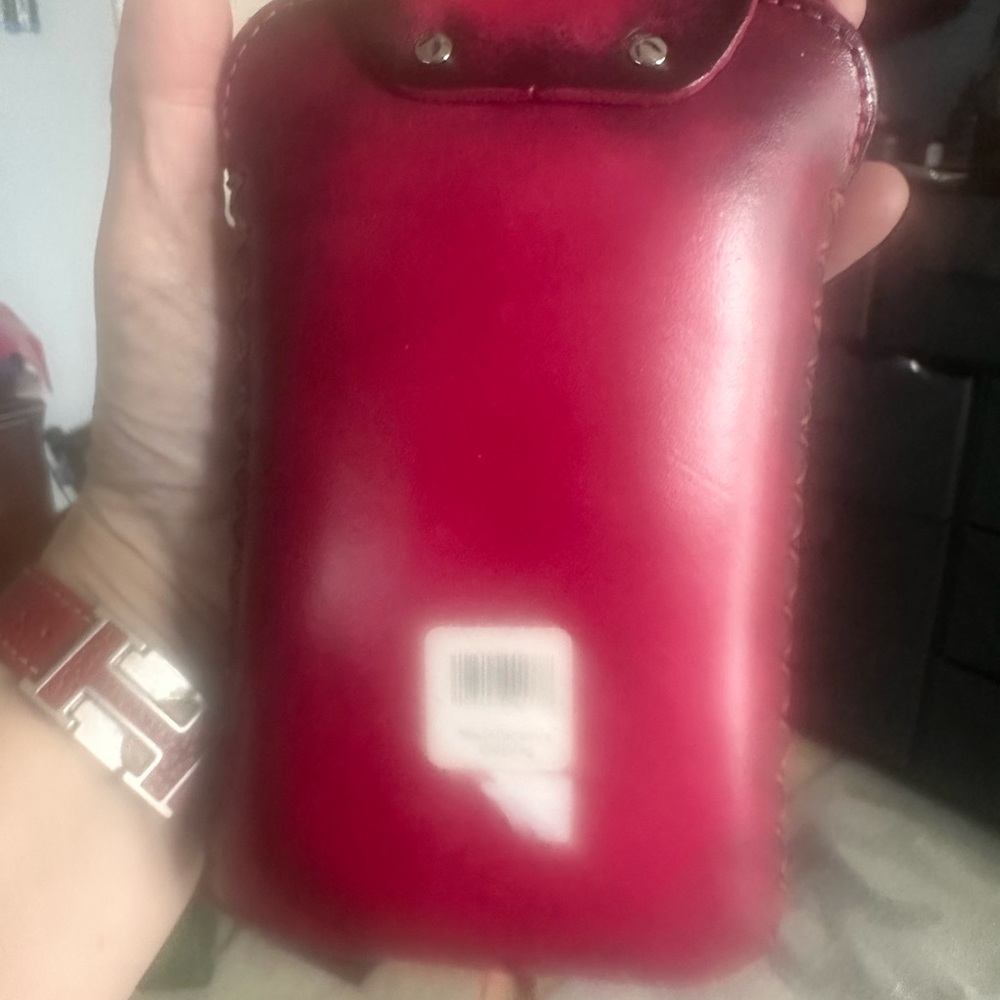 Red Elephant Leather Wallet/crossbody - Picture 7 of 9